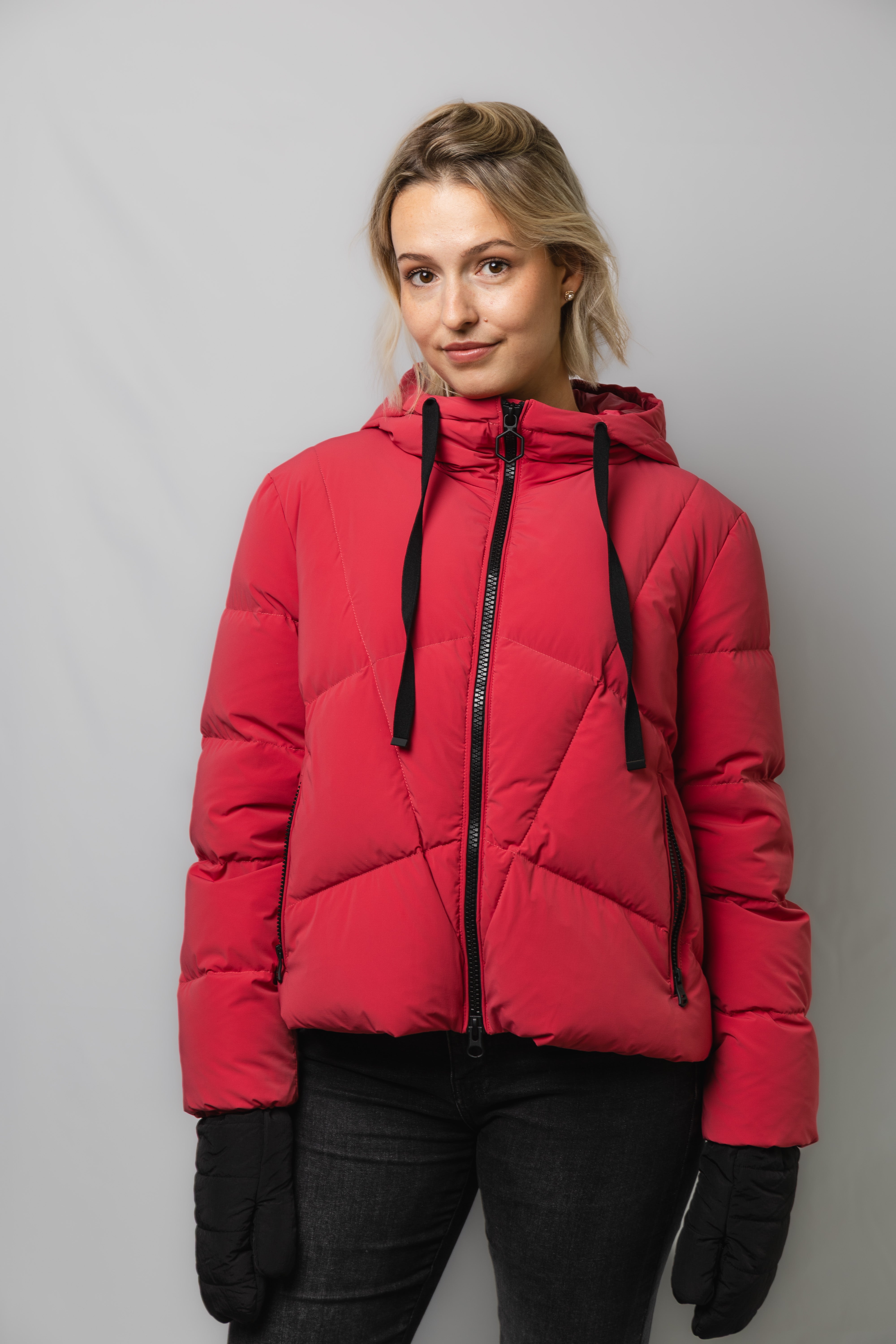 MATTE BOMBER DOWN