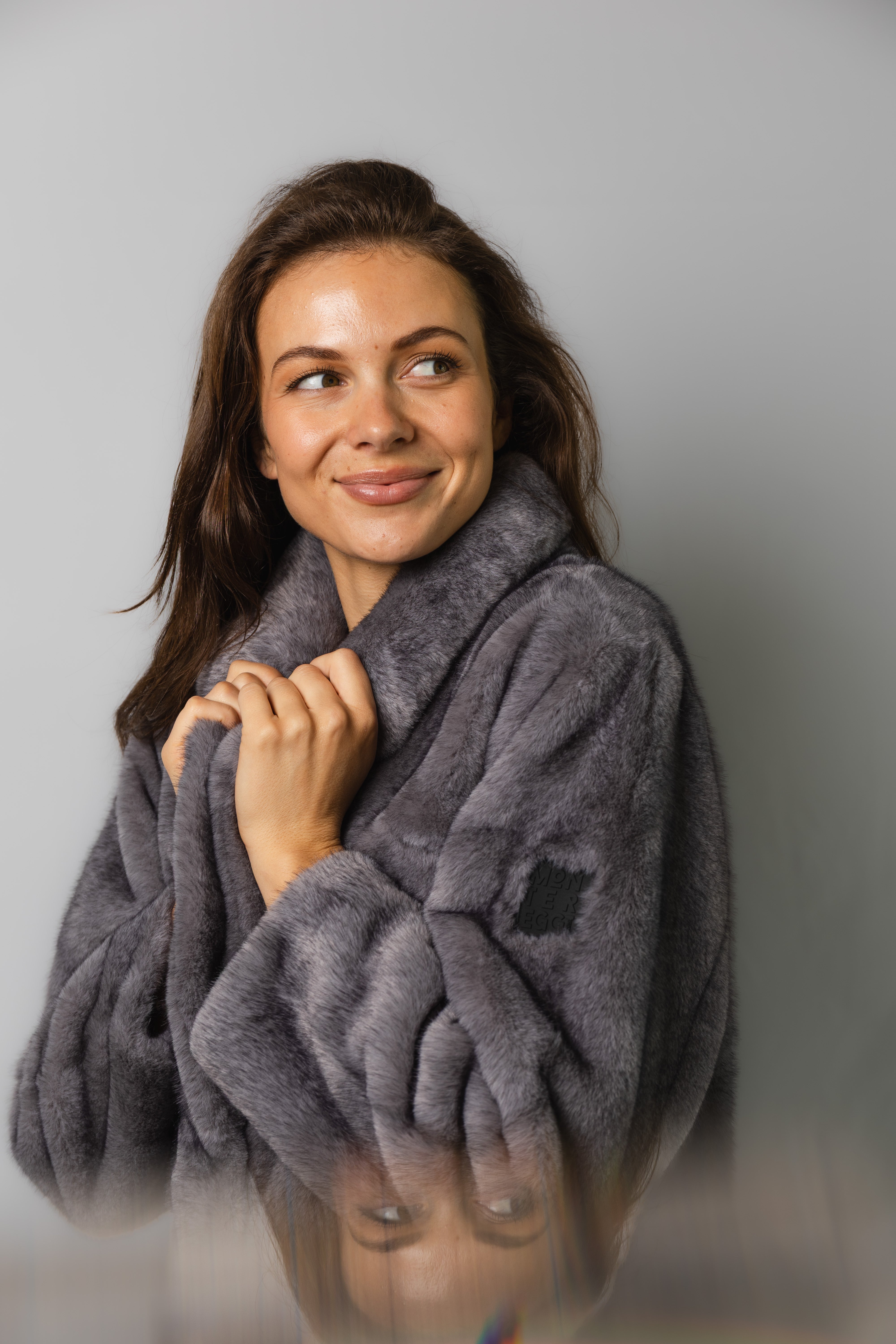FAUX ELEGANCE COAT