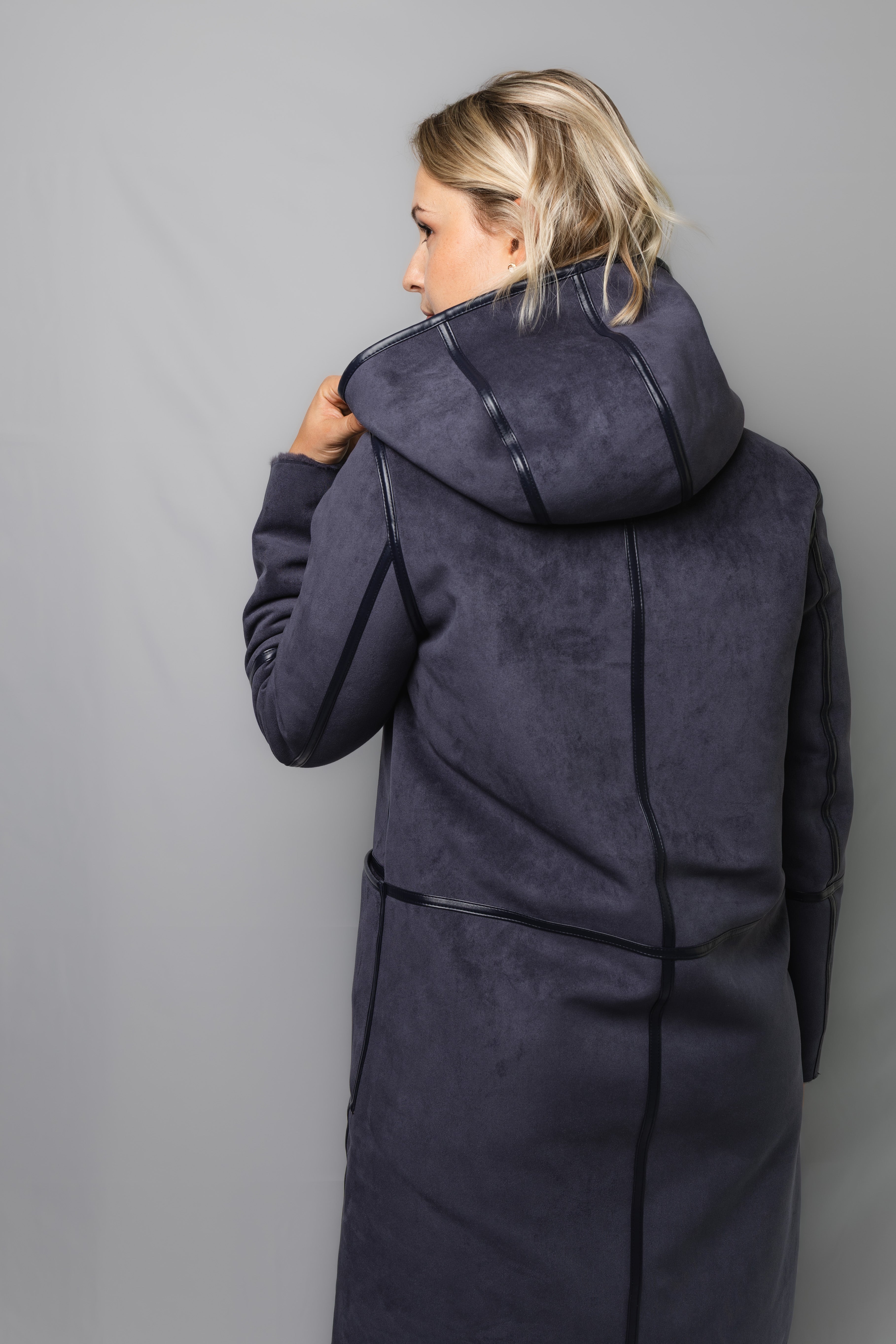 REVERSIBLE SUEDE COAT