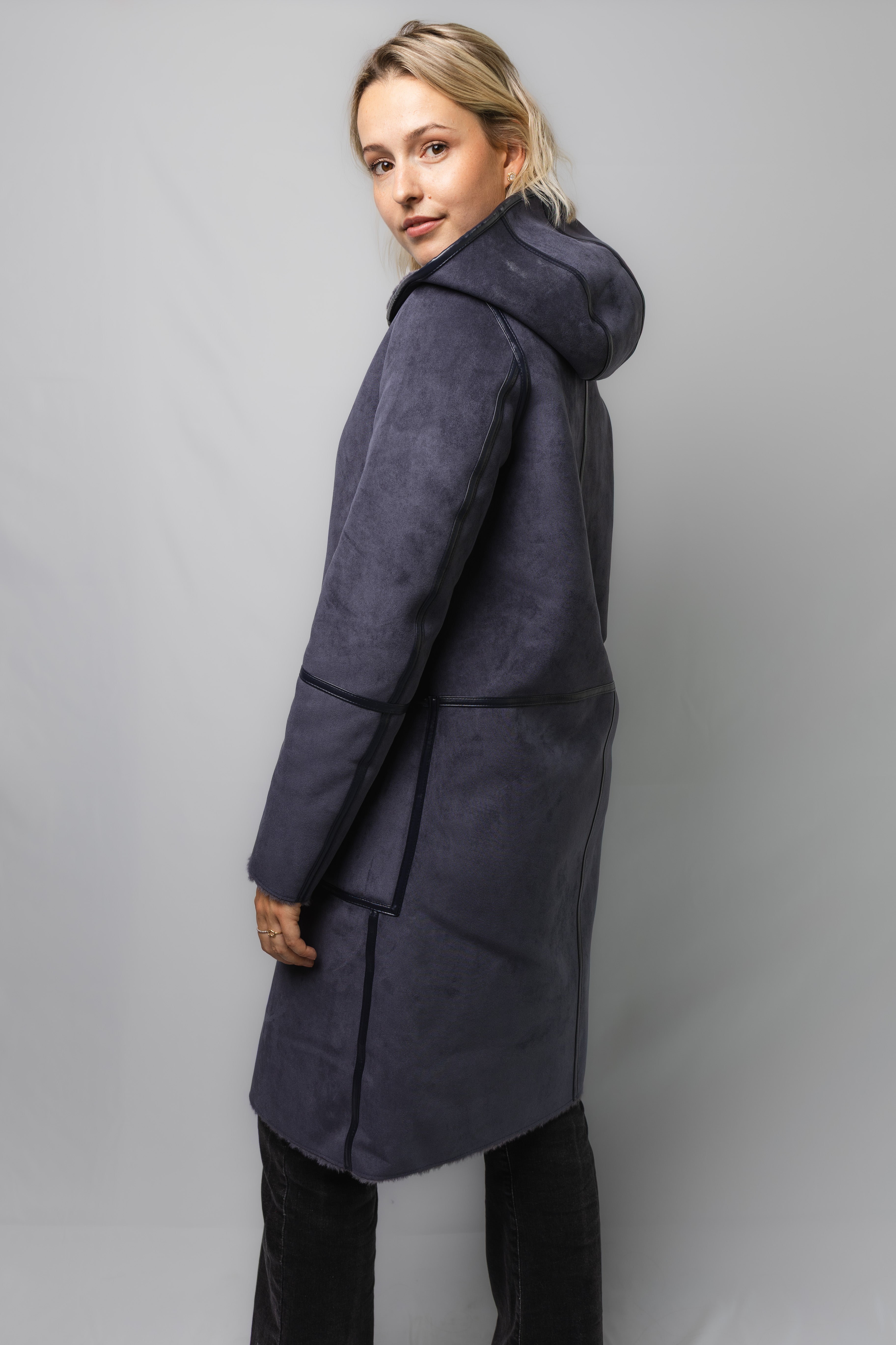 REVERSIBLE SUEDE COAT