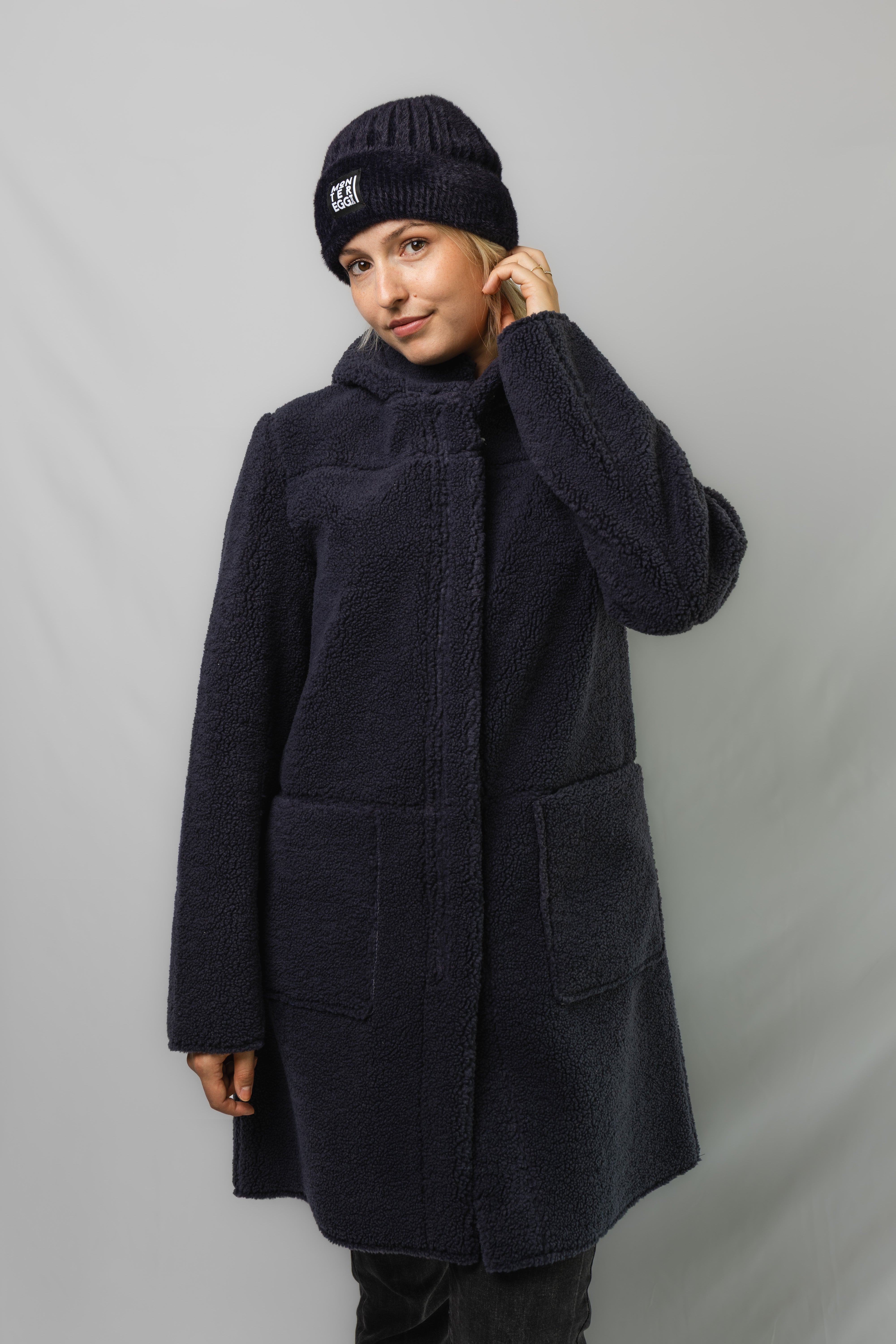 REVERSIBLE HOODED LUXE COAT