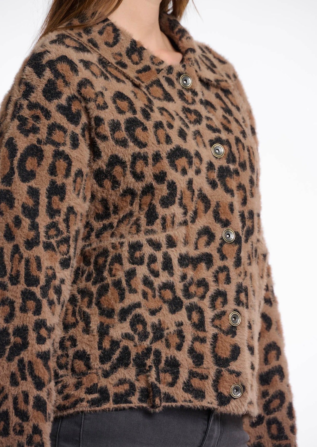BOXY COZY CARDIGAN